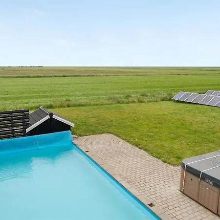 Holiday home Stefania - 700m From The Sea By Interhome Bredebro