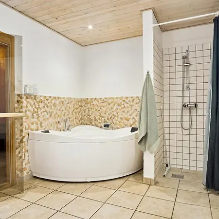 Holiday home Stefania - 700m From The Sea By Interhome